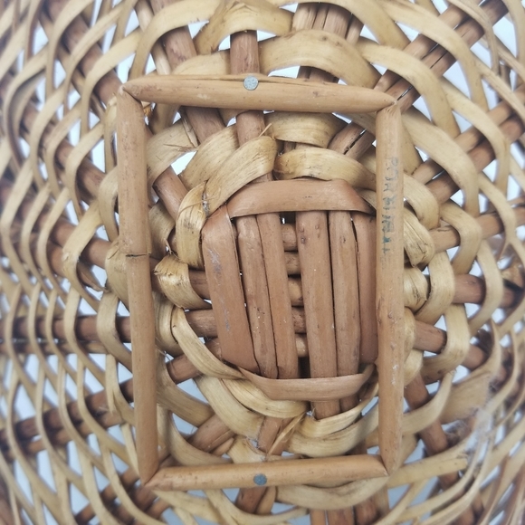Set of three vintage wicker baskets - Picture 6 of 15